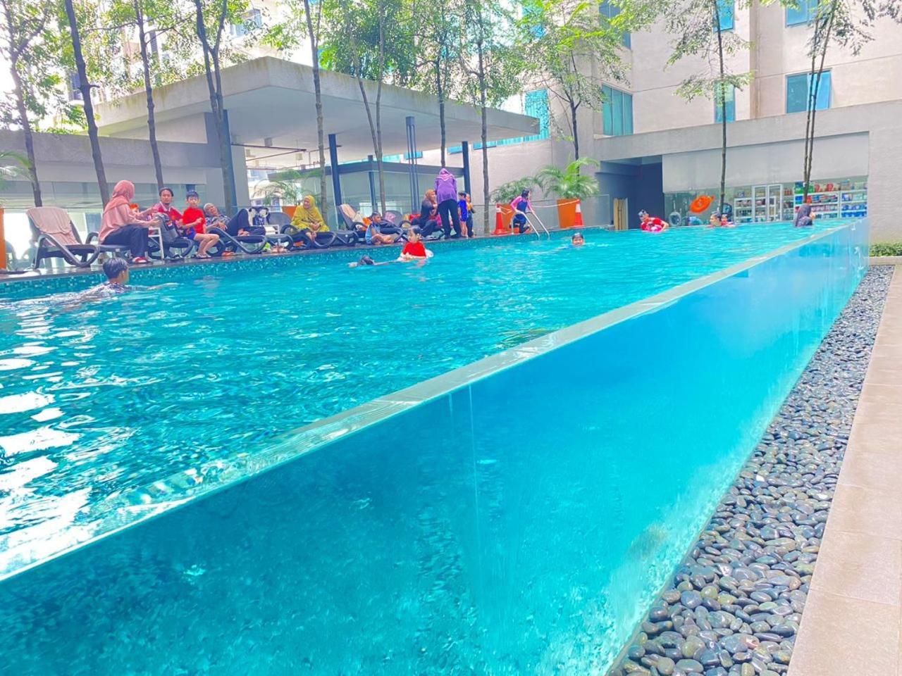 Mercu Summer Suites Klcc By Ab Kuala Lumpur Exterior photo